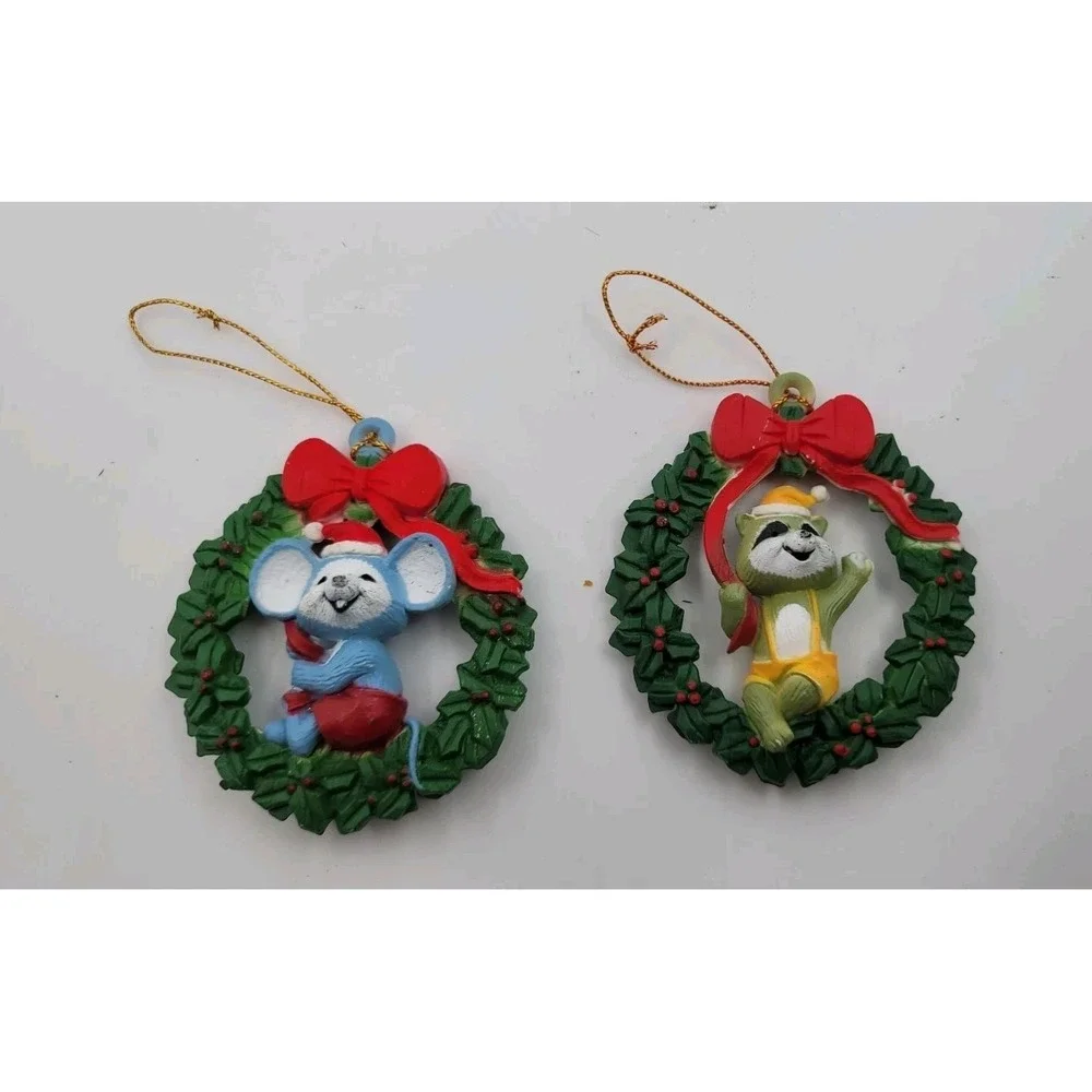 Vintage Critter Wreath Ornament Little Mouse & Raccoon Christmas 3